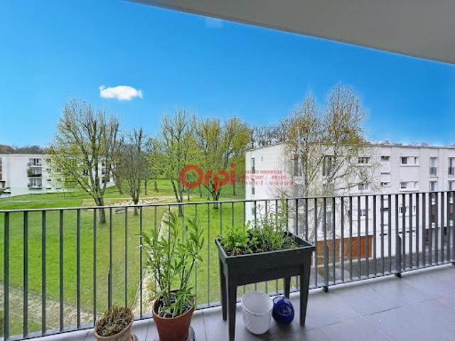 Vente Appartement 4 pièces 98 m2 Senlis