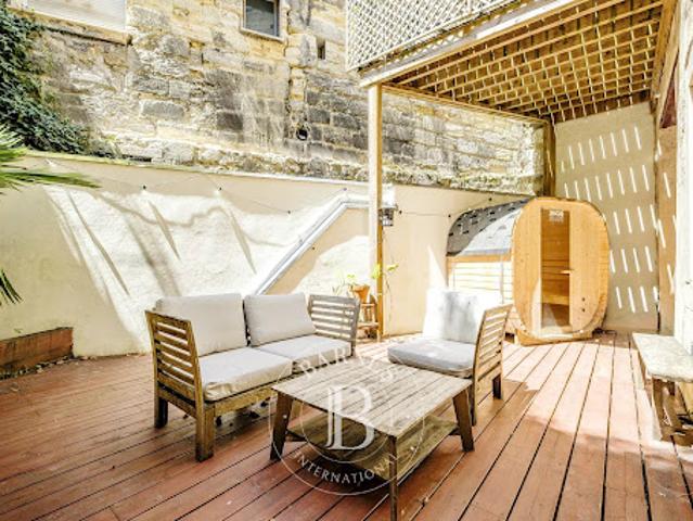 Vente Appartement 4 pièces 99.07 m2 Bordeaux