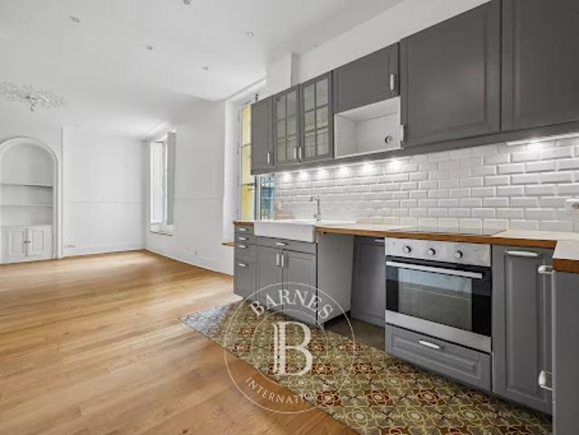 Vente Appartement 4 pièces 99 m2 Versailles