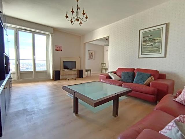 Vente Appartement 4 pièces 99 m2 La Rochelle
