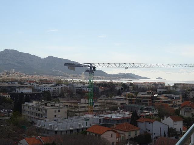 Vente Appartement 4 pièces 99 m2 Marseille 8ème