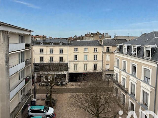 Vente Appartement 4 pièces 99 m2 Poitiers