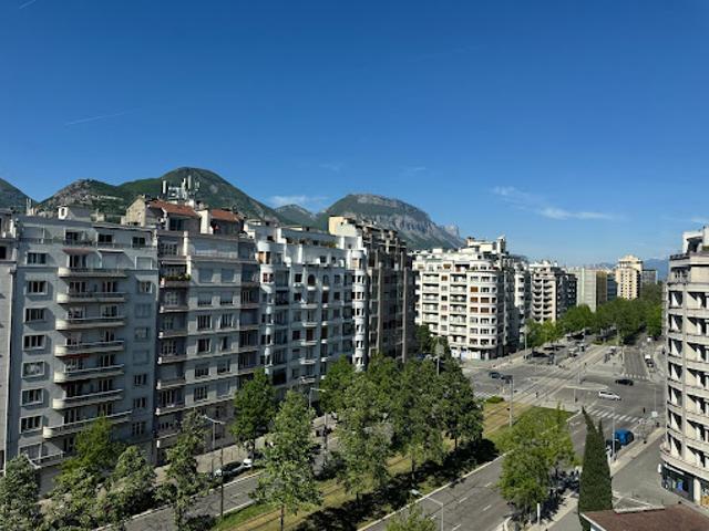 Vente Appartement 4 pièces 100.02 m2 Grenoble