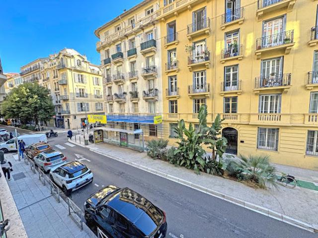 Vente Appartement 4 pièces 100.24 m2 Nice