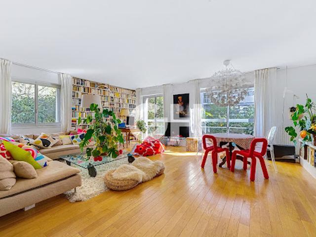 Vente Appartement 4 pièces 100.75 m2 Paris 11ème
