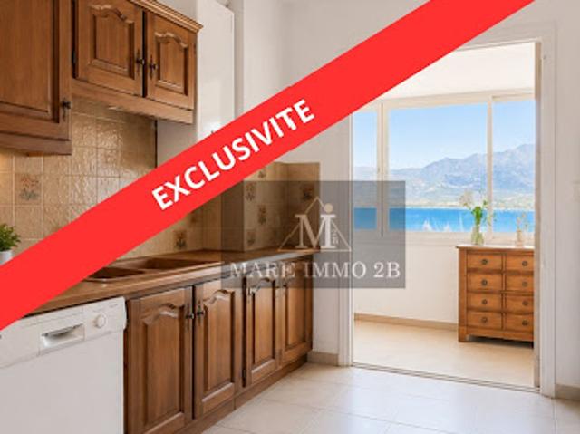 Vente Appartement 4 pièces 100 m2 Calvi