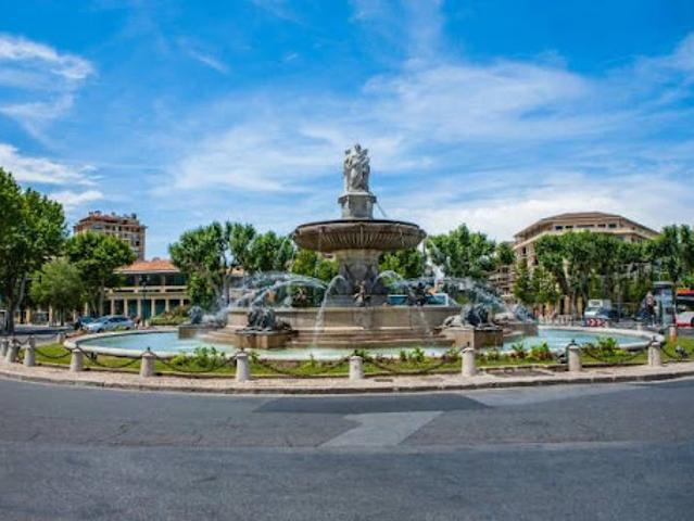 Vente Appartement 4 pièces 100 m2 Aix en Provence
