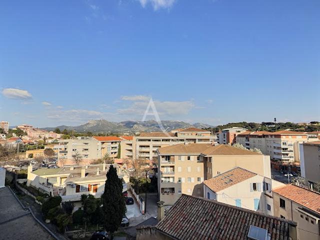 Vente Appartement 4 pièces 100 m2 Aubagne
