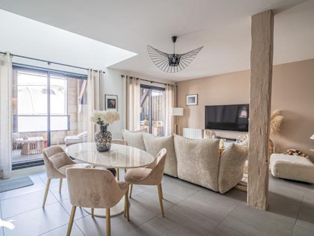 Vente Appartement 4 pièces 100 m2 Bordeaux