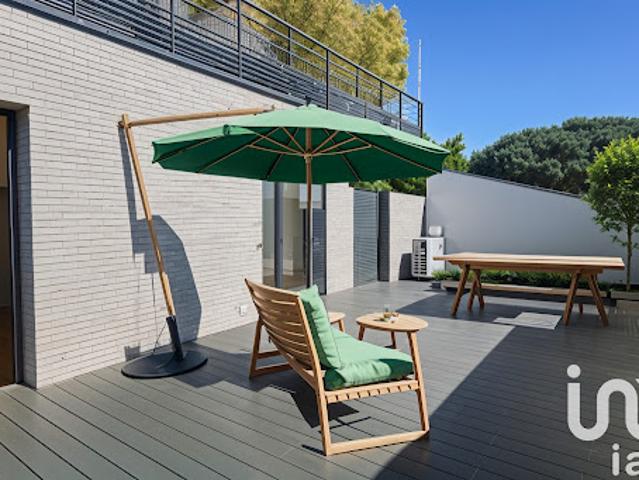 Vente Appartement 4 pièces 100 m2 Bordeaux
