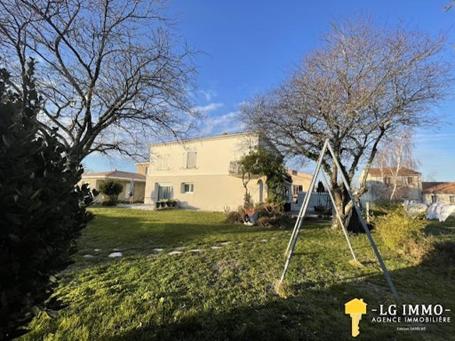 Vente Appartement 4 pièces 100 m2 Médis