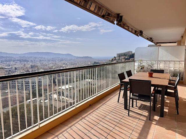 Vente Appartement 4 pièces 100 m2 Nice
