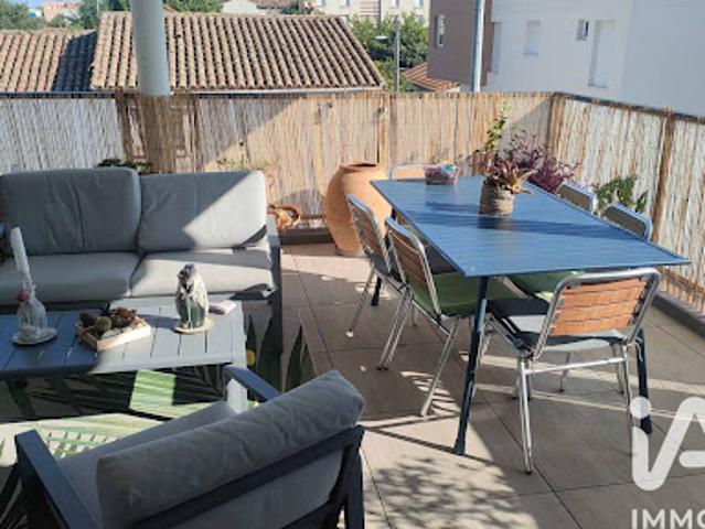 Vente Appartement 4 pièces 100 m2 Nimes