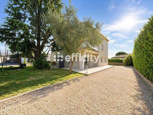 Vente Appartement 4 pièces 100 m2 Pierrelatte
