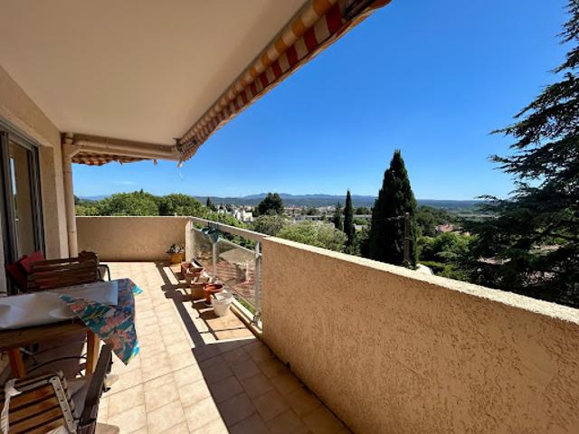 Vente Appartement 4 pièces 101.11 m2 Aix en Provence