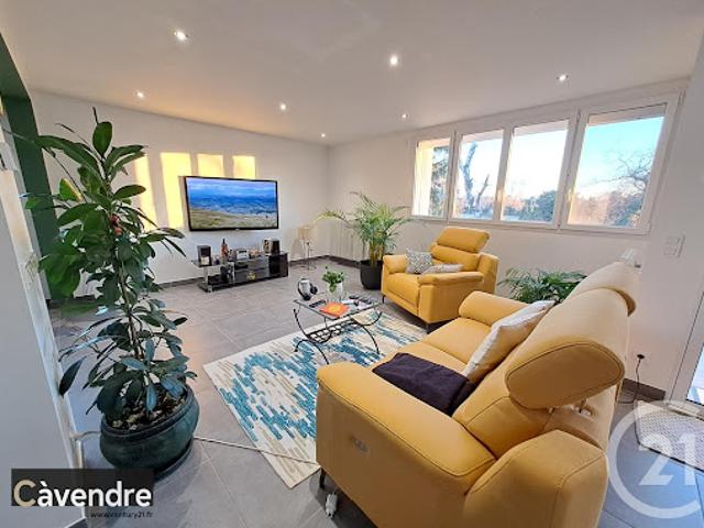 Vente Appartement 4 pièces 101.1 m2 Avignon
