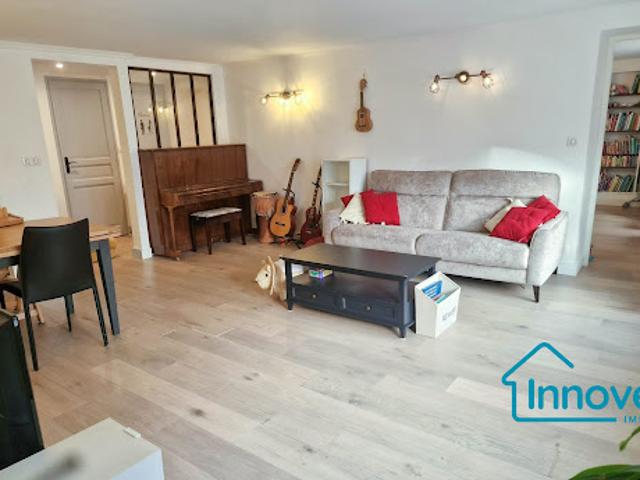 Vente Appartement 4 pièces 101.44 m2 Versailles