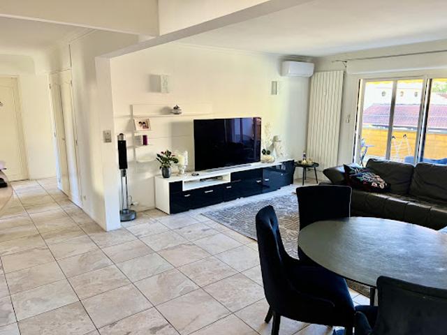 Vente Appartement 4 pièces 101 m2 Cannes
