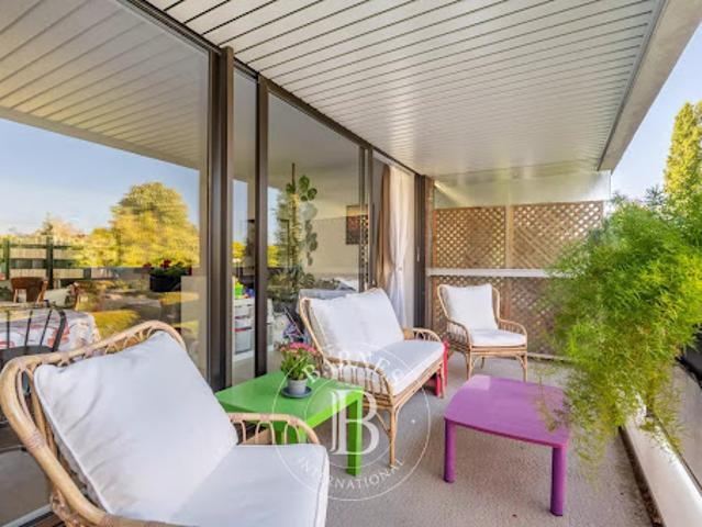 Vente Appartement 4 pièces 101 m2 Le chesnay