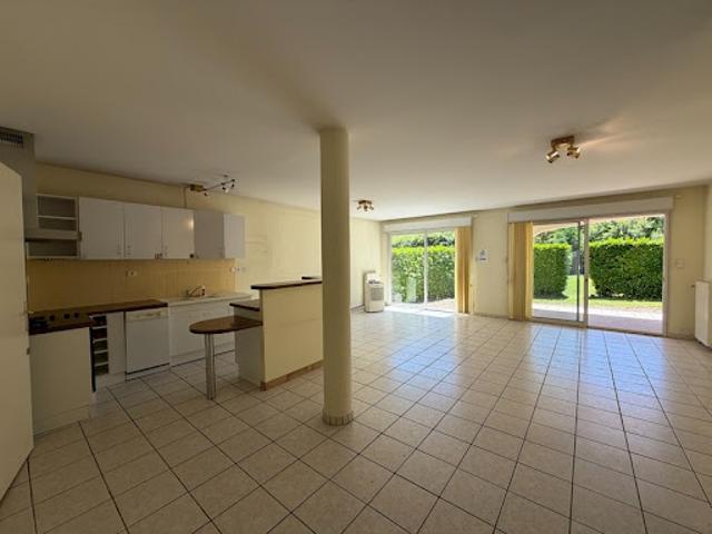 Vente Appartement 4 pièces 101 m2 Macon