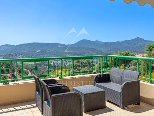 Vente Appartement 4 pièces 101 m2 Mandelieu la Napoule