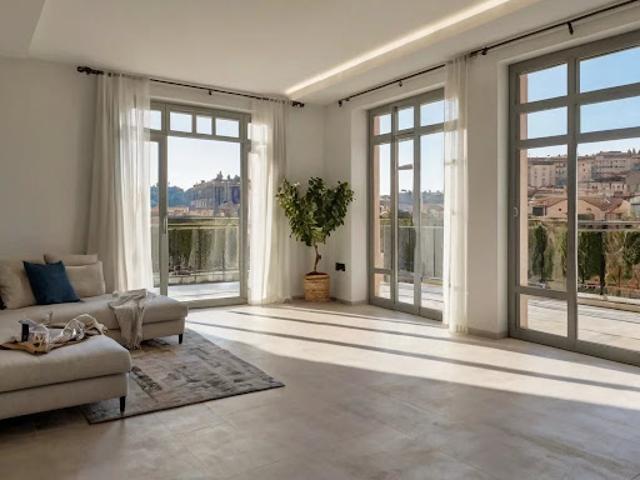 Vente Appartement 4 pièces 101 m2 Martigues