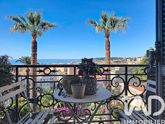 Vente Appartement 4 pièces 101 m2 Menton