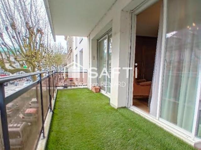 Vente Appartement 4 pièces 101 m2 Saintes