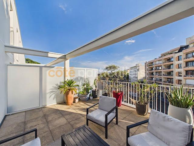 Vente Appartement 4 pièces 102.52 m2 Bordeaux
