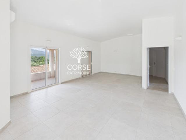 Vente Appartement 4 pièces 102 m2 Porto Vecchio