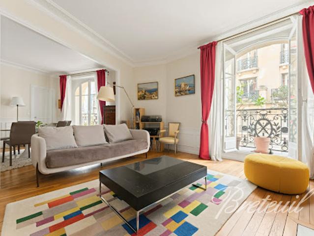 Vente Appartement 4 pièces 103.3 m2 Paris 18ème