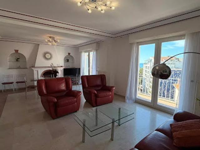 Vente Appartement 4 pièces 103.12 m2 Cannes