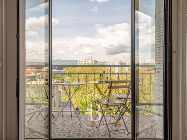 Vente Appartement 4 pièces 103.54 m2 Lyon 4ème