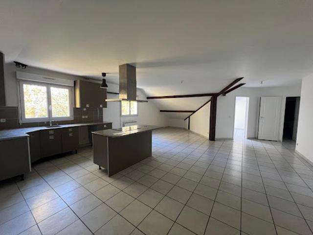 Vente Appartement 4 pièces 103 m2 Coulommiers