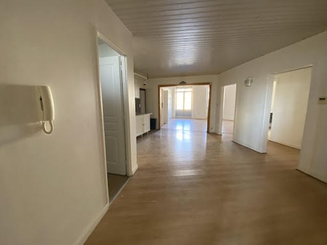 Vente Appartement 4 pièces 103 m2 Aubenas