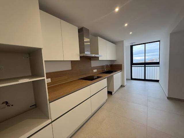 Vente Appartement 4 pièces 103 m2 Bastia