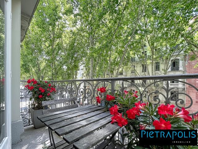 Vente Appartement 4 pièces 104.54 m2 Lyon 6ème