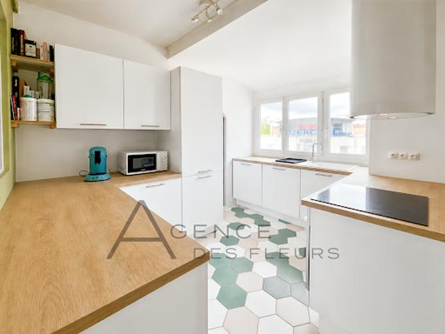 Vente Appartement 4 pièces 104 m2 Elbeuf