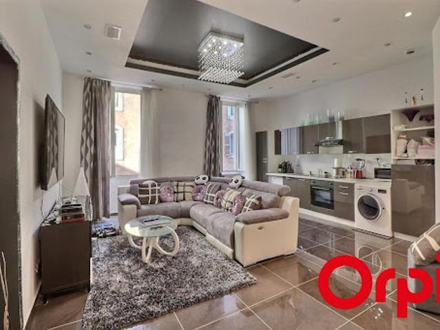 Vente Appartement 4 pièces 104 m2 Marseille 1er