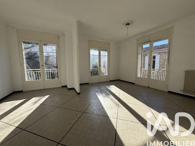 Vente Appartement 4 pièces 105 m2 Nimes