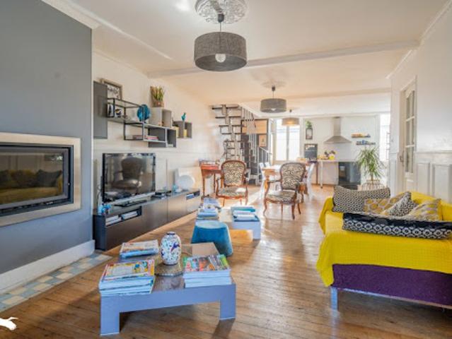 Vente Appartement 4 pièces 106 m2 Bordeaux
