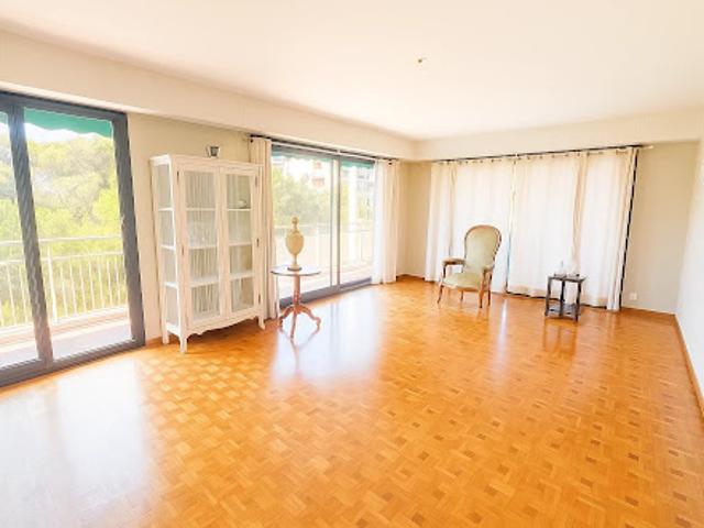 Vente Appartement 4 pièces 106 m2 Marseille 9ème