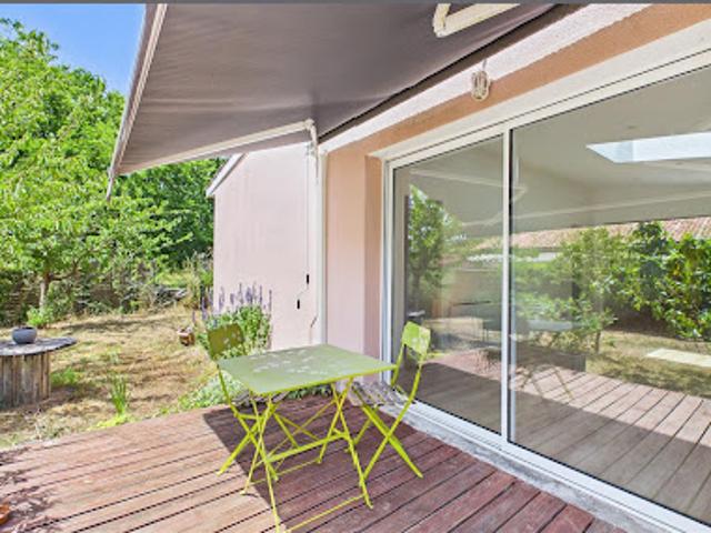 Vente Appartement 4 pièces 106 m2 Saint Médard en Jalles