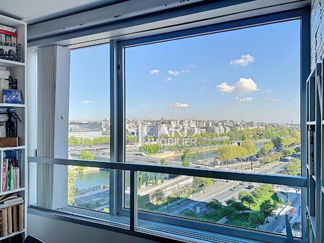 Vente Appartement 4 pièces 107 m2 Paris 15ème