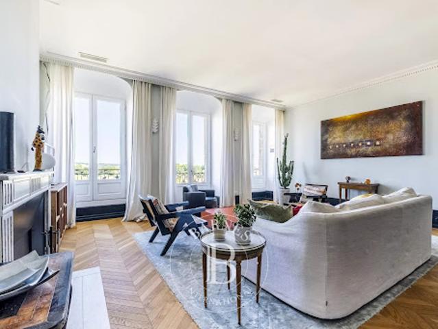 Vente Appartement 4 pièces 108.58 m2 Bordeaux