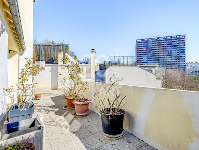 Vente Appartement 4 pièces 110.43 m2 Paris 20ème