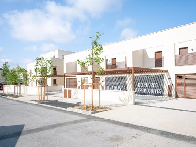 Vente Appartement 4 pièces 110 m2 Castries