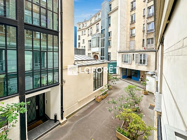Vente Appartement 4 pièces 110 m2 Paris 10ème
