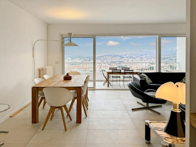 Vente Appartement 4 pièces 111 m2 Toulon