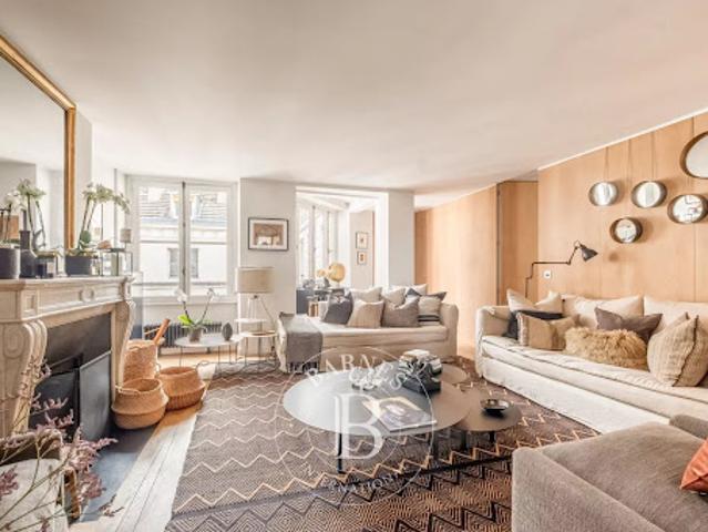 Vente Appartement 4 pièces 111.19 m2 Paris 7ème